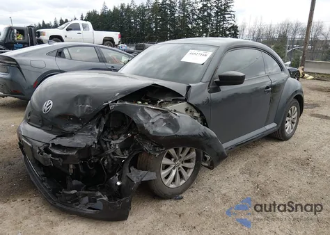 2015 Volkswagen Beetle 1.8T Fleet Edition from USA, damaged, VIN 3VWF17AT3FM616934